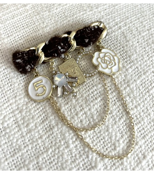 Broche chaîne entrelacée